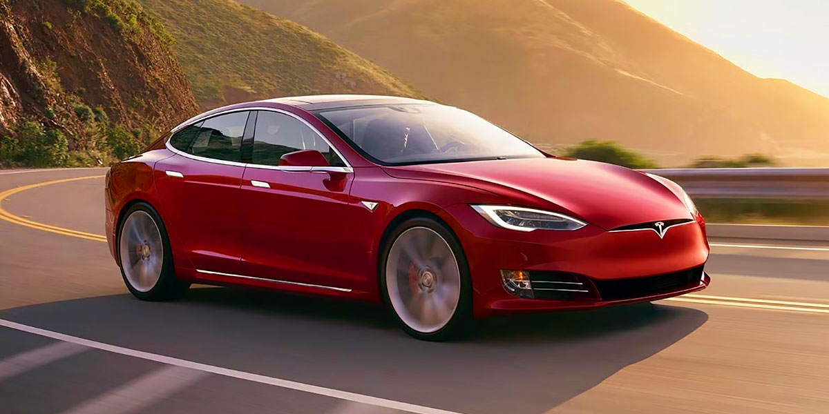 TESLA Model S Performance Video Overview