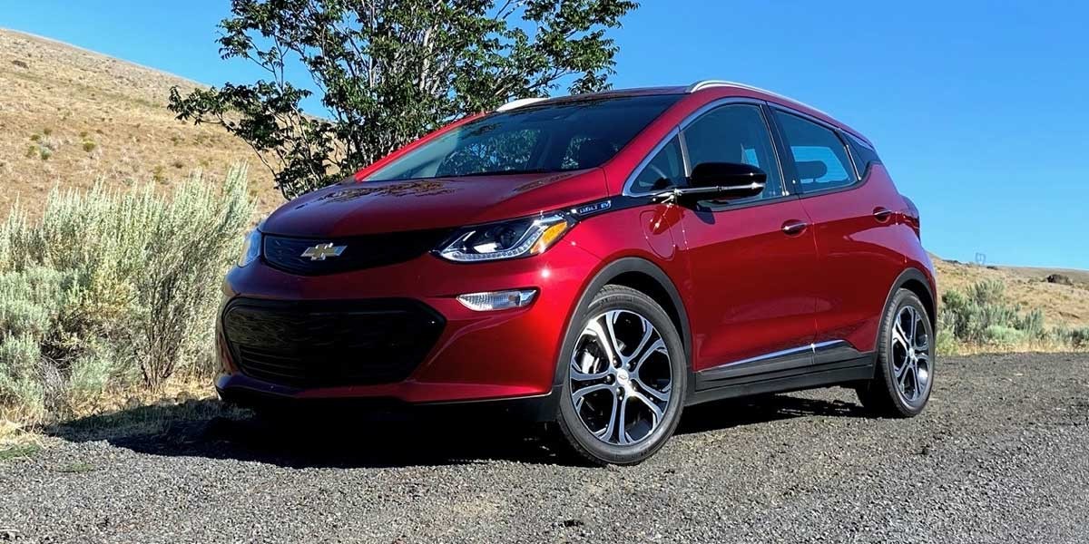 CHEVROLET Bolt EV 66 kWh Video Overview