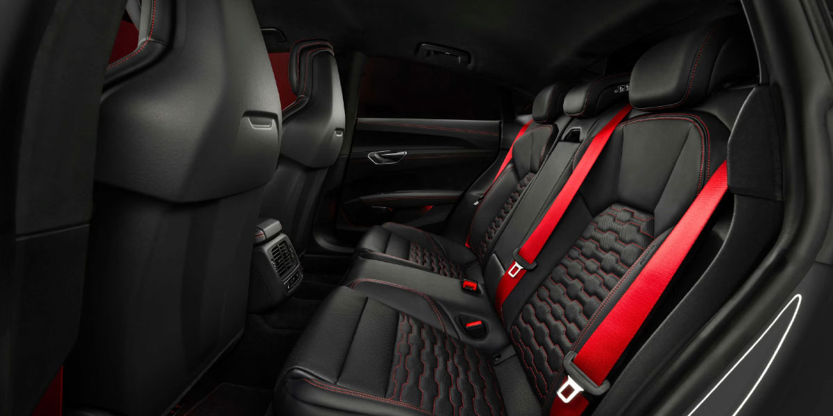 Audi e tron GT S inside