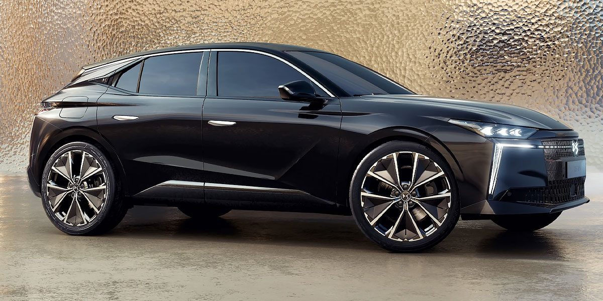 DS N°4 E-TENSE Video Overview