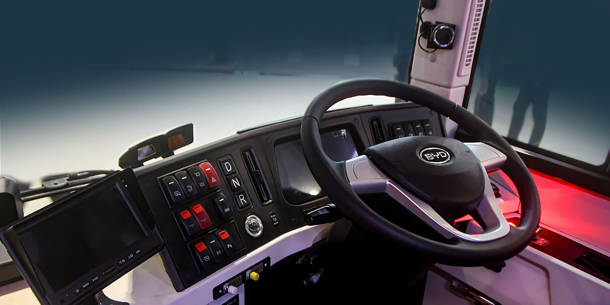 BYD J6 interior cockpit