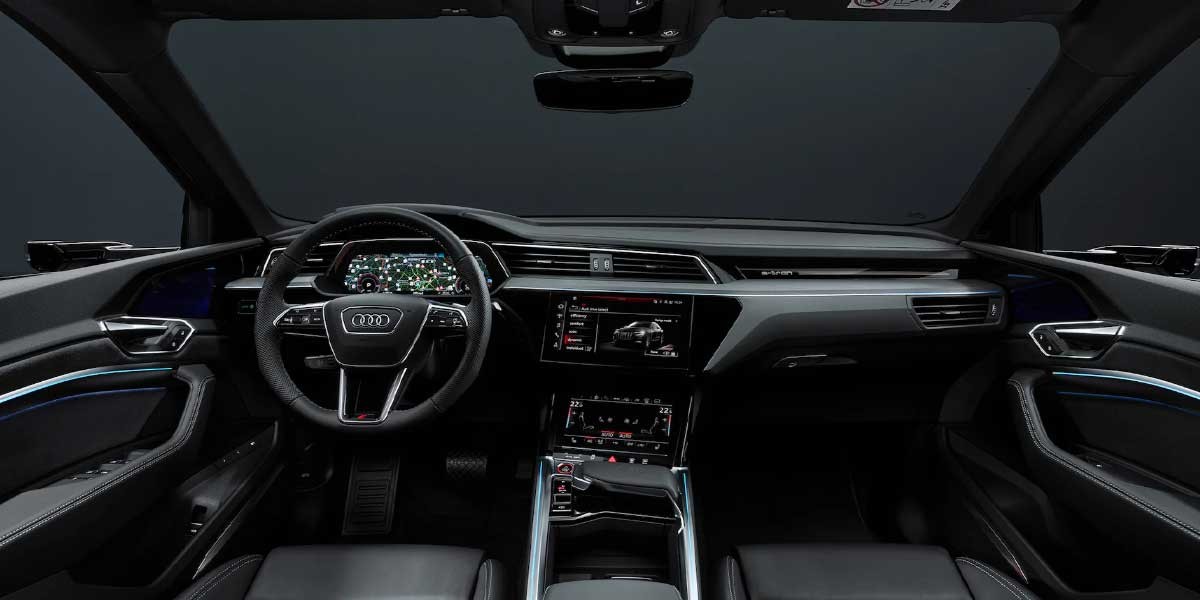Audi Q8 e tron interior