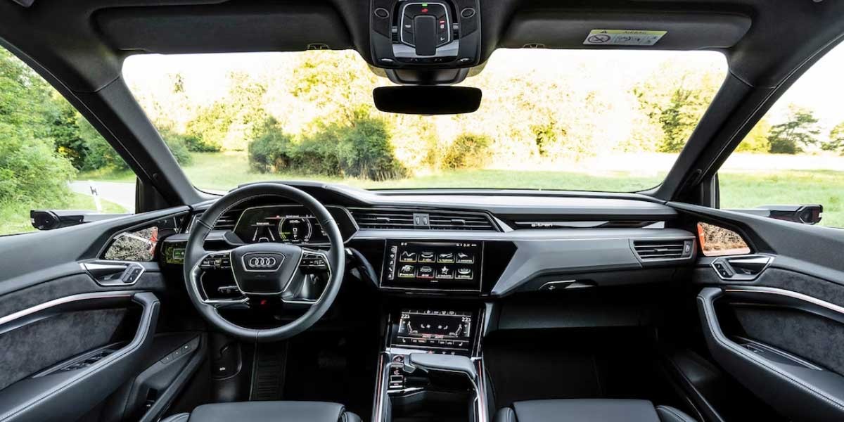 Audi Q8 Sportback e tron interior