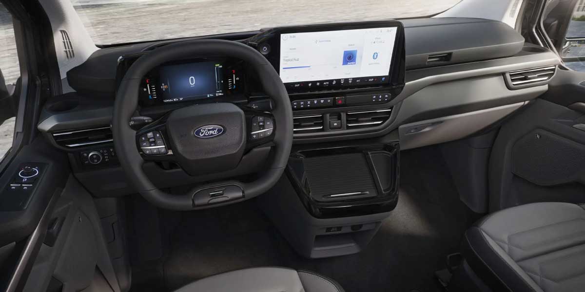 Ford E Tourneo Custom inside
