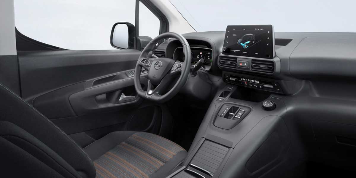 Opel Combo e Life interior