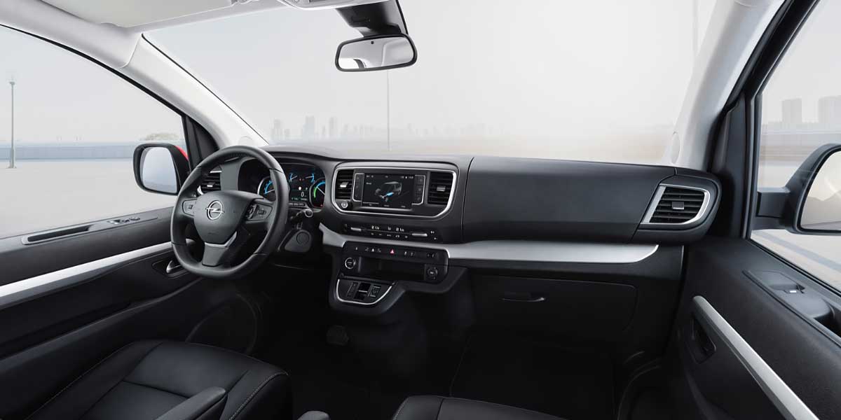 Opel Vivaro e Combi M interior
